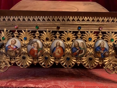 1 Romanesque Exceptional Missal Stand. Enamel Applications Of The 4 Evangelists An Jesus + Angel Heads.