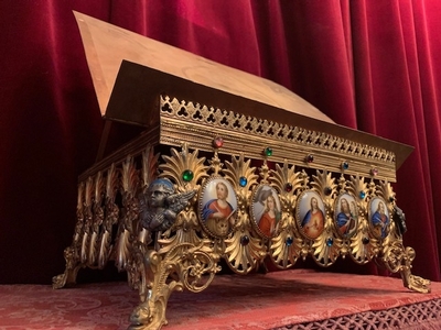 1 Romanesque Exceptional Missal Stand. Enamel Applications Of The 4 Evangelists An Jesus + Angel Heads.