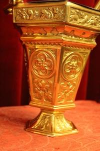 Holy Water Holder style Romanesque en Bronze Polisched and Varnished, France 19th century