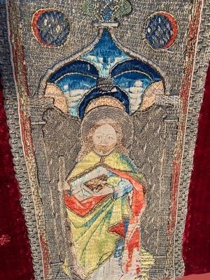 Part Of 15 Th Century Chasuble Marvellous Museal Art Piece ! style Romanesque en Fabric, Middle Rhine Germany 15th Century