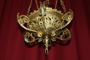 Sanctuary Lamp style Romanesque en Bronze / Gilt, France 19th century