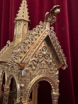 Exceptional Large Reliquary style Romanesque - Style en Bronze / Polished and Varnished, France 19 th century ( Anno 1865 )