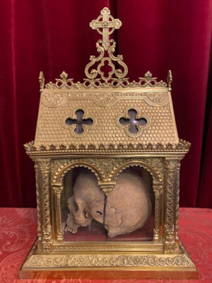 Reliquary - Relic Caput ( Skull ) St. Inhani Mart. style Romanesque - Style en Bronze / Gilt / Glass, 19 th century