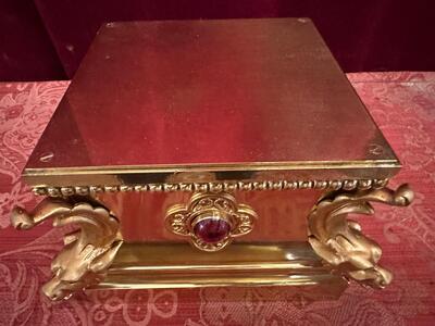 1 Romanesque - Style Tabor