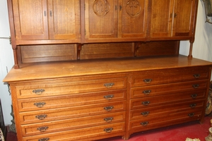 Sacristy Credens Cabinet en Oak wood, Belgium 19th century