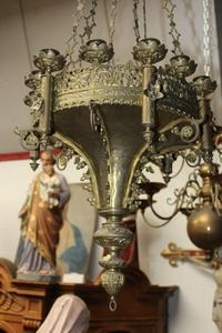 Sanctuary Lamp en bronze, France 19th century