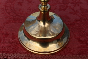 Sanctuary Lamp & Candle Holder en brass / Gilt, Belgium 19th century