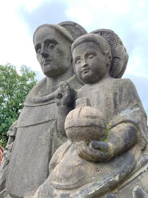 St. Anthony-Sculpture en hand-carved Sandstone, SOURCE: ST. ANTONIUS & ST. HILDEGARDIS-CHURCH ROTTERDAM - THE NETHERLANDS. 20th century (Anno 1930)