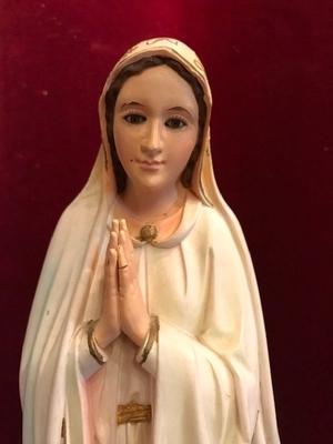 St. Fatima Statue en Plaster Polychrome, France 21th century