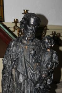 St. Joseph Statue With Child en Cast Iron, France 19th century