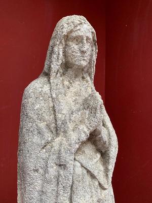 St. Mary Statue en Hand - Carved Sandstone, Hungary 19th century ( anno 1890 )