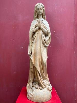 St. Mary Statue By Franz Bernardi en Hand - Carved Wood , Ortisei Italy 20 th century