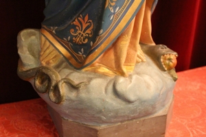 St. Mary Statue With Child en plaster polychrome, Belgium 19th century