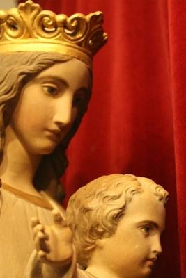 St. Mary Statue With Child en Terra-Cotta polychrome, France 19th century