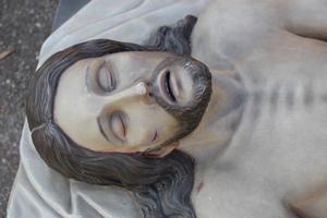 Statue Died Christ en wood polychrome, Vienna 19th century