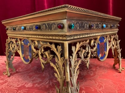 1  Tabor Enamelled On 4 Sides