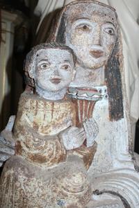 Very Rare, Special And Heavy Statue St. Mary &  Child , Design Based On Various Styles And Cultures , Terra-Cotta , Statue And Colours Burned In A Kiln , Netherlands , 1960 , Higher Price-Range. en Terra-Cotta, Dutch 20th century