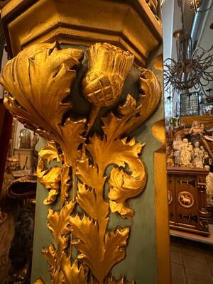 Wall Stand With Statue St. Mary en Hand - Carved Wood Polychrome , Southern Germany 20 th century