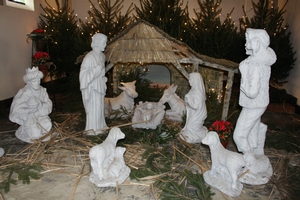 Nativity Set Suitable For Outdoor Use en Concrete, Dutch 20th century