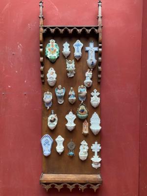 Collection Of Antique Holy Water Holders  en Porcelain / Glass / Stone / Wood / Etc, Belgium 19 th century & 20 th Century