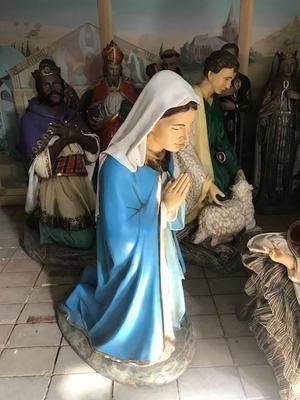 Life Size Nativity Set. Suitable For Outdoor. en Resin, 20th century