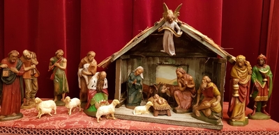 Nativity Set en hand-carved wood polychrome, Southern Germany 20th century