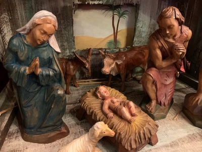 Nativity Set en hand-carved wood polychrome, Southern Germany 20th century