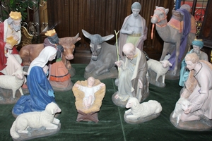 Nativity Set Complete en plaster polychrome, Belgium 19th century