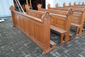 Pews  style Gothic - style en Oak wood, Belgium 19th century