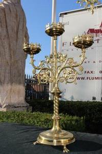 Altar - Cross With Matching Pair Candle Sticks en Brass / Bronze, Belgium 19th century