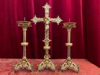 Altar - Set Candle Sticks With Matching Cross. Height Cross:  57 Cm  H X 28 Cm W.  style Gothic - style en Bronze / Polished and Varnished / Glass Stones, Belgium 19 th century ( Anno 1875 )