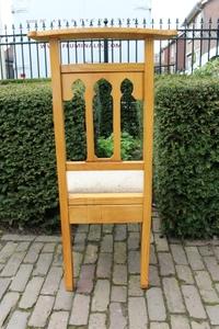 Prayer Stool style Gothic - style en wood, Belgium 20th century