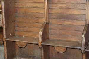 4x 5-Seats Oak Choir-Stalls en Oak wood, Belgium 19th century