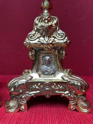 Candle Holders Measures Without Pin style Baroque - Style en Brass / Bronze / Polished and Varnished, Belgium  19 th century ( Anno 1835 )