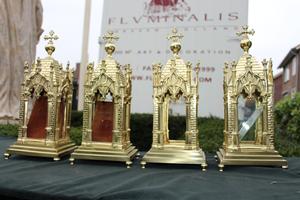 “Full Bronze Reliquaries” style gothic en Brass / Bronze, France 19th century