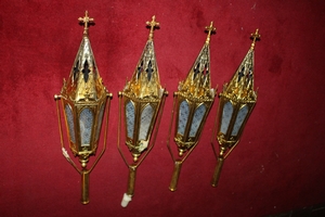 Matching Procession Lanterns style Gothic - style en brass / gilt / Glass, France 19th century