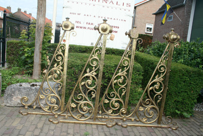 Matching Wall Brackets en Bronze, Belgium 19th century ( anno 1870 )