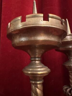 Matching Candle Sticks Height Without Pin. style Romanesque - Style en Bronze, France 19 th century ( Anno 1865 )