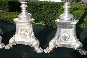 Matching Candle Sticks en Brass / Bronze, Belgium 19 th century