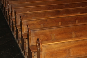 Pews 9 Piece S Left ! style Gothic - style en Oak, Dutch 19th century