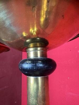 Matching Candle Sticks Height Without Pin. style art - deco en Brass / Ebony Wood, Belgium  20 th century ( Anno 1930 )