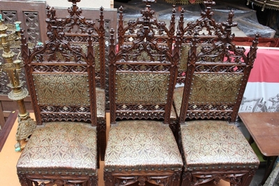 Exceptional Chairs style Gothic - style en Oak wood, France 19th century