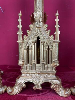 6 Gothic - Style Matching Candle Sticks Height Without Pin. 8 Pieces Available !