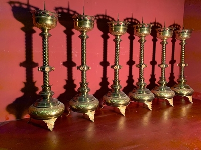 Matching Candle Sticks Altar Set Height Without Pin. style NEO-CLASSISISTIC en Brass / Bronze, Belgium 19th century ( anno 1890 )