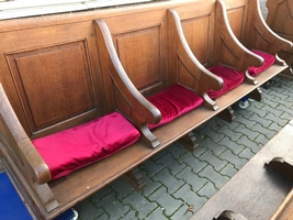 Series Of 6 Matching Solid Oak 4 - Seats Choir - Furniture style Romanesque en wood oak, Belgium anno 1900