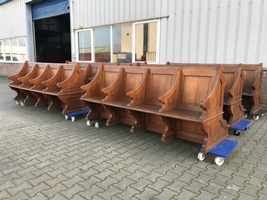 Series Of 6 Matching Solid Oak 4 - Seats Choir - Furniture style Romanesque en wood oak, Belgium anno 1900