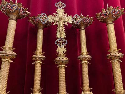 Altar - Set Candle Sticks With Matching Cross. Height Cross: 64 Cm  H X 24 Cm W. X 16 D. Measures Candle Sticks H 55 Cm Without Pin style Romanesque - Style en Brass / Bronze / Gilt, France 19 th century ( Anno 1865 )