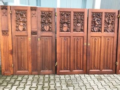 Exceptional Castle Doors  style Gothic - style en Oak wood, France 19th century