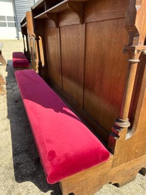 Interior Home Chapel 6 Pews With Front Parts  style Gothic - Style en Oak wood, Netherlands  19 th century