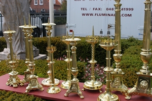 Candle Sticks Single Pieces en Brass / Bronze, 19th century